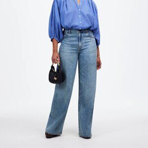 Madewell Curvy Superwide-Leg Jeans in Billings Wash: Airy Denim Edition (27)